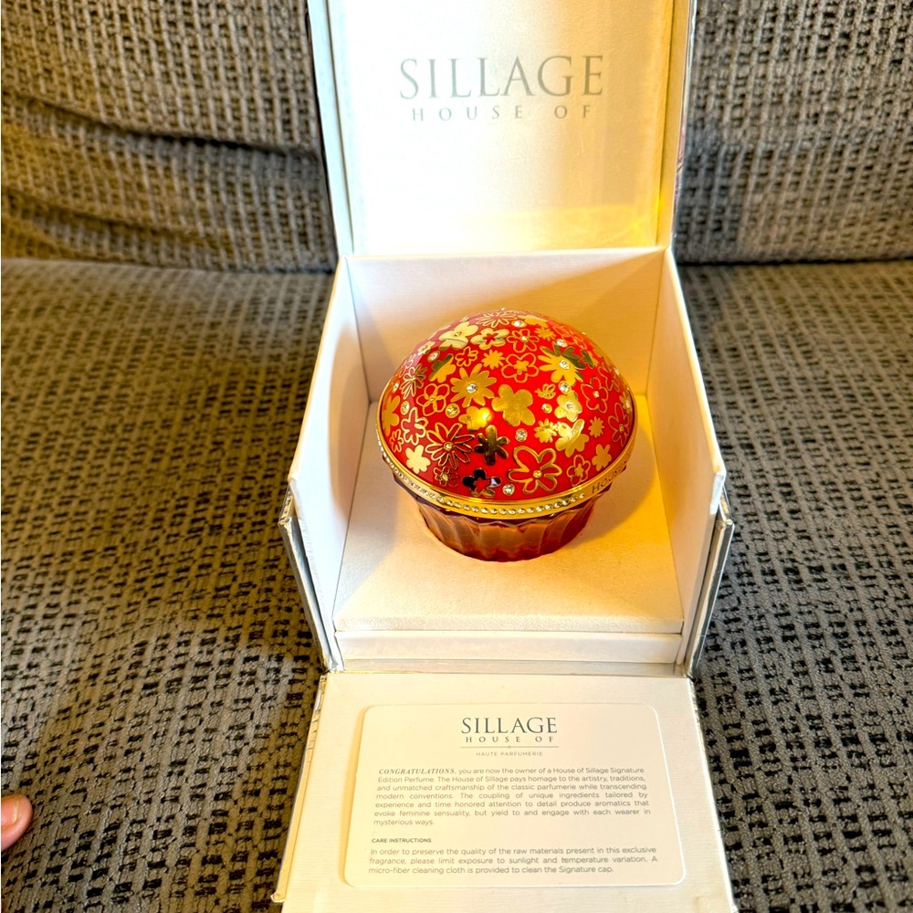 HOUSE OF SILLAGE Cherry Garden Perfume - Collectors EMPTY BOTTLE for Decorating